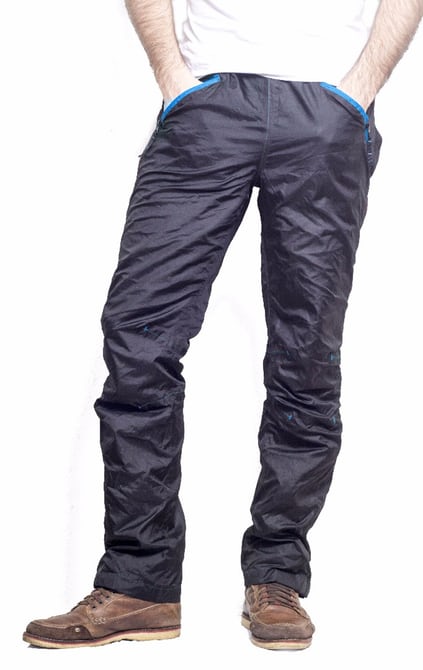 legs-jacket-zip-waterproof-1.jpg