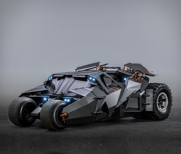 hyper-realistic-tumbler-batmobile-collectible-2.jpg