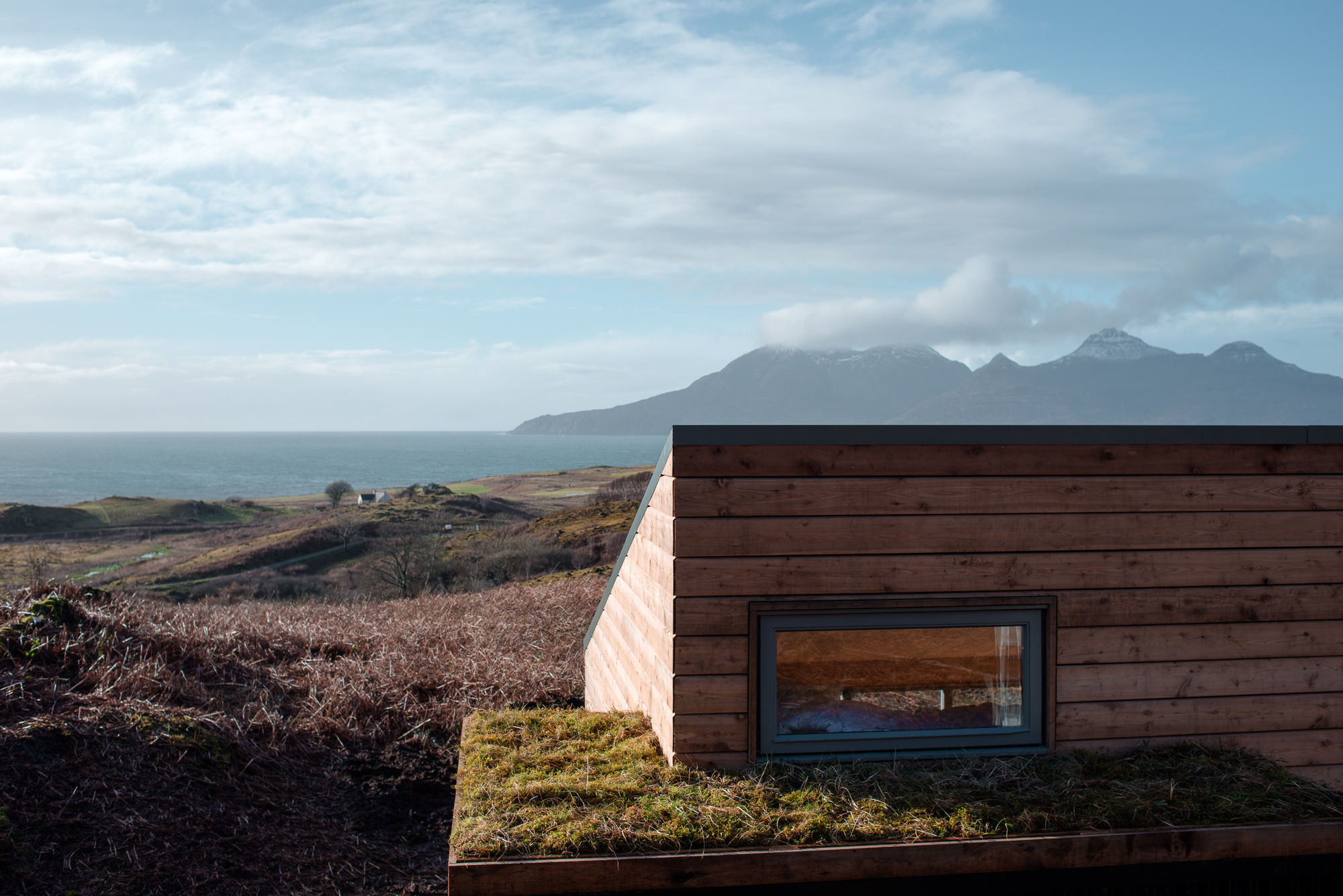 544b315fe58eceb56700030a_a-shed-of-one-s-own-an-exploration-of-architectural-sheds-and-writer-s-bothies_image_01_sweeney-s_bothy.jpg